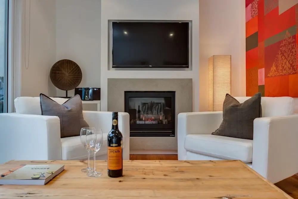Capella Villa No. 4 - stunning luxury decor inside and out