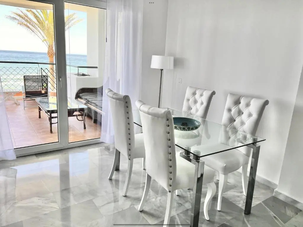 MI CAPRICHO 171 BEACHFRONT APARTMENT In The COSTA DEL SOL