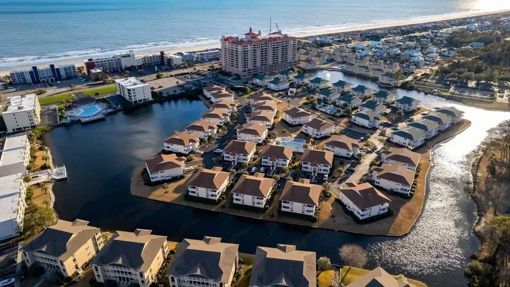 < 1 Mi to Ocean: North Myrtle Beach Condo