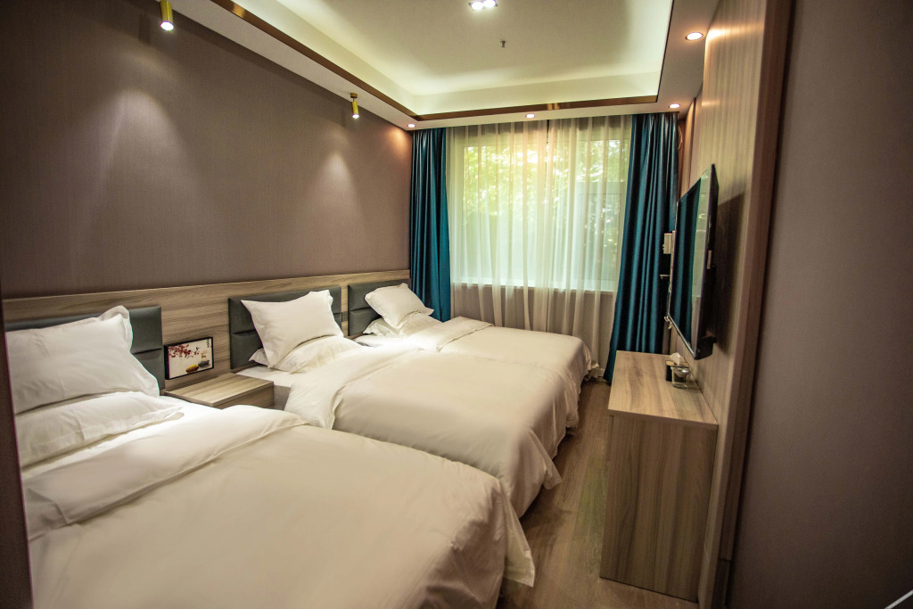 7Days Inn Hotel (Handan Wei County Lixiang South Street)