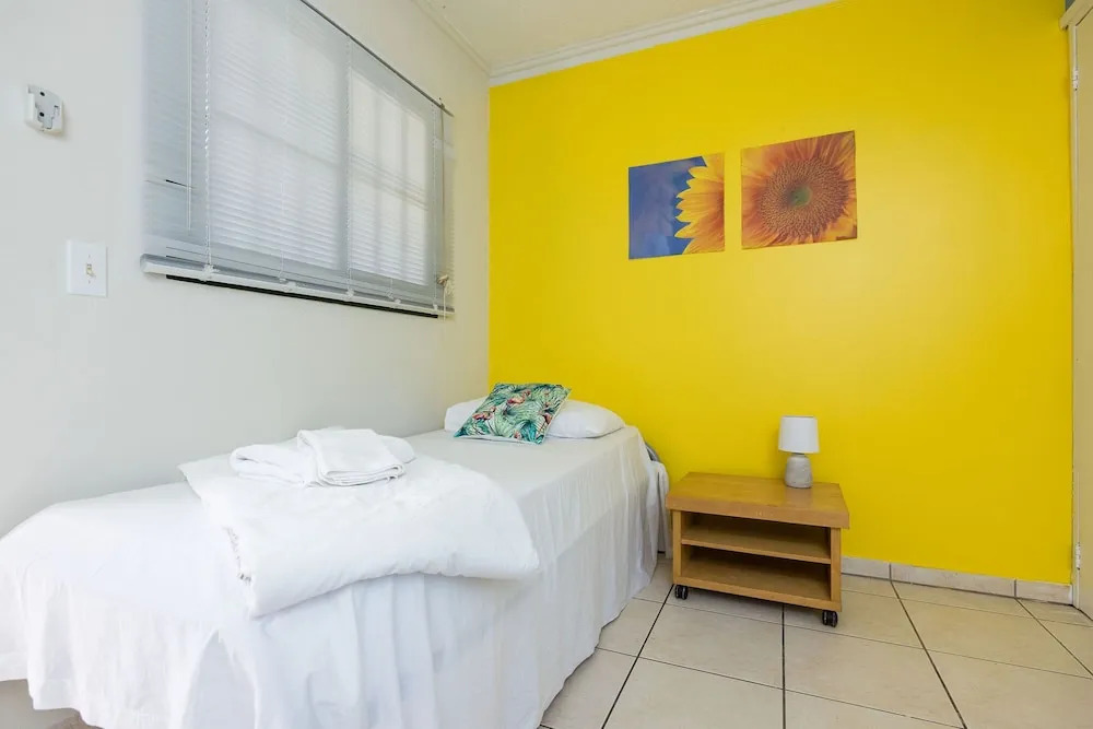 Van Gogh Inn Aruba