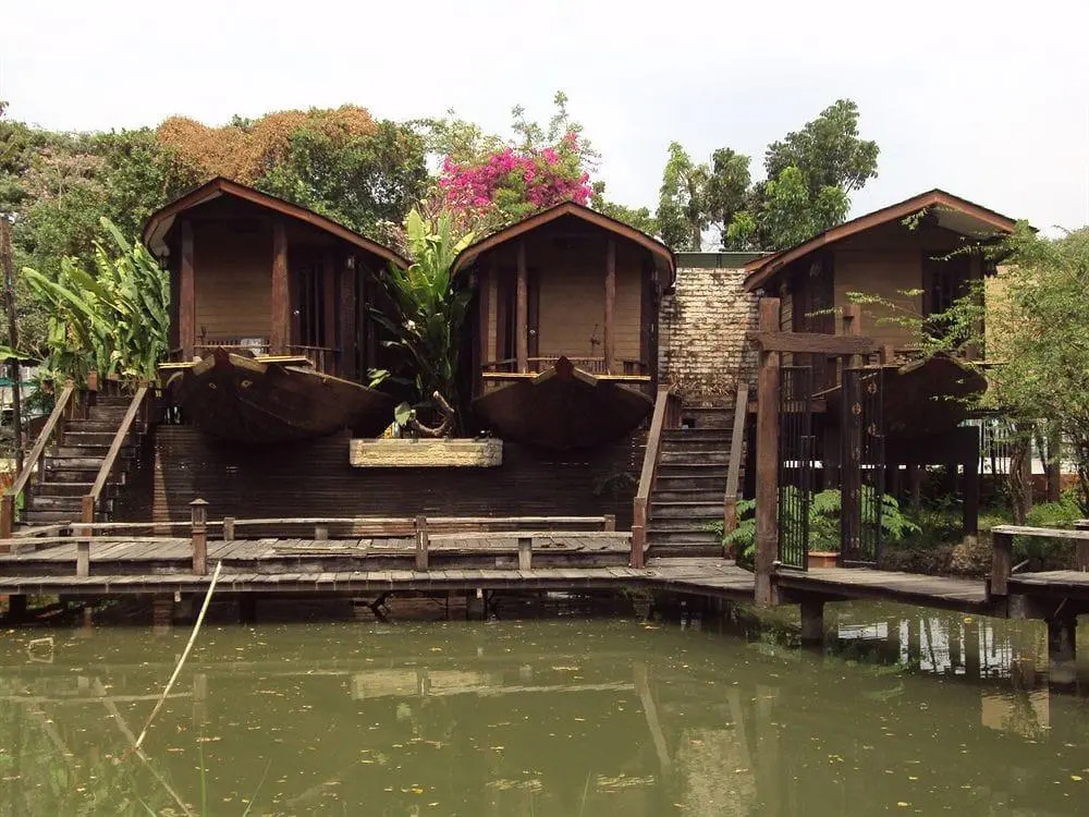 Nontnatee Homestay