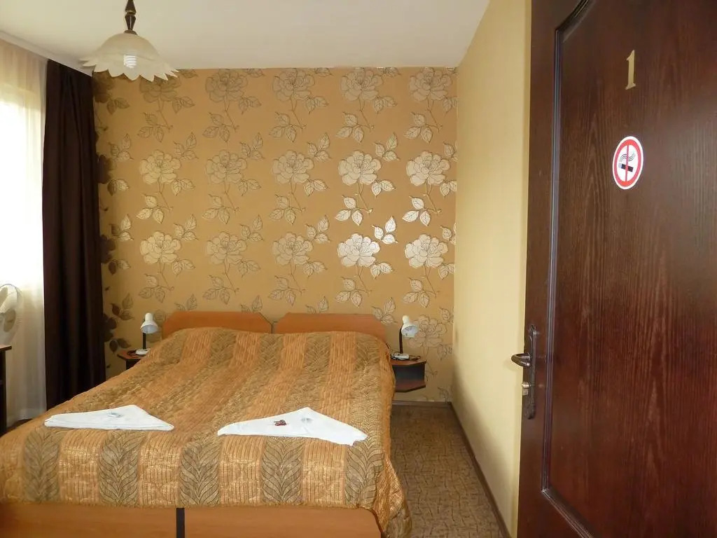 Tarnovski Dom Guest Rooms