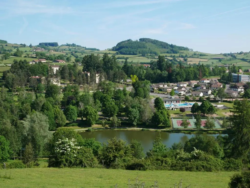 Camping de Matour - ONLYCAMP