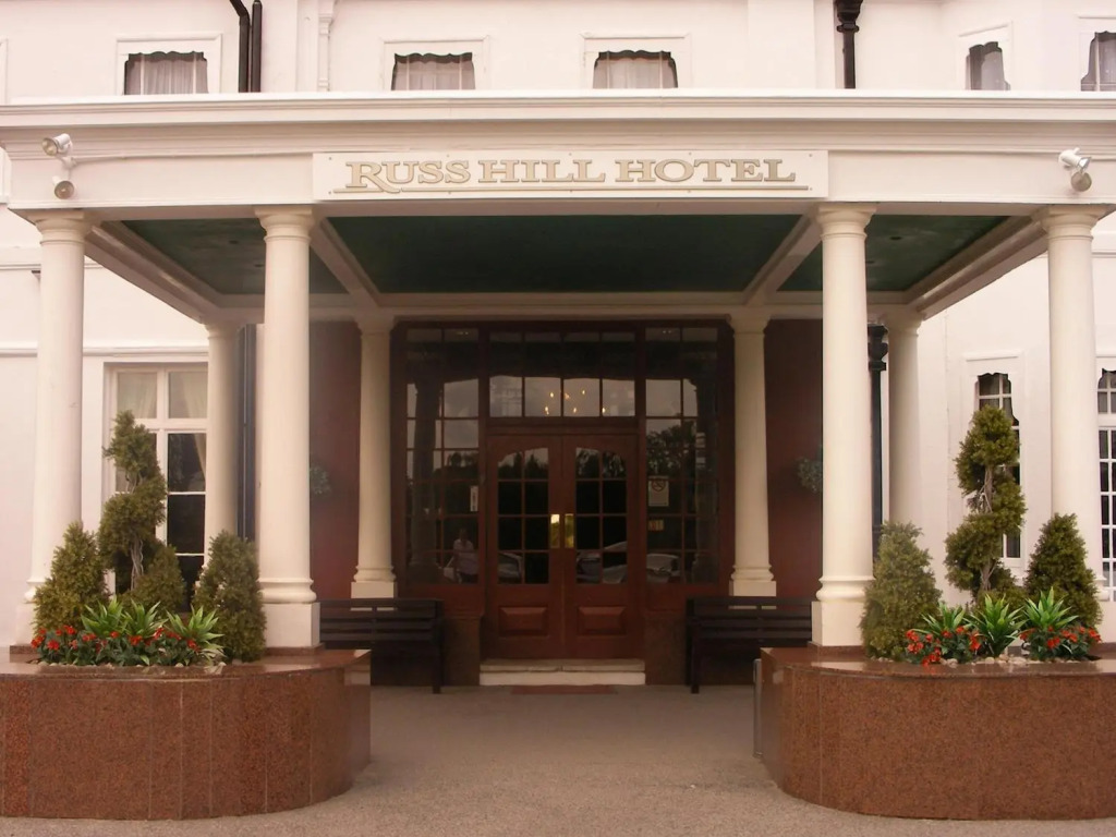 Russ Hill Hotel