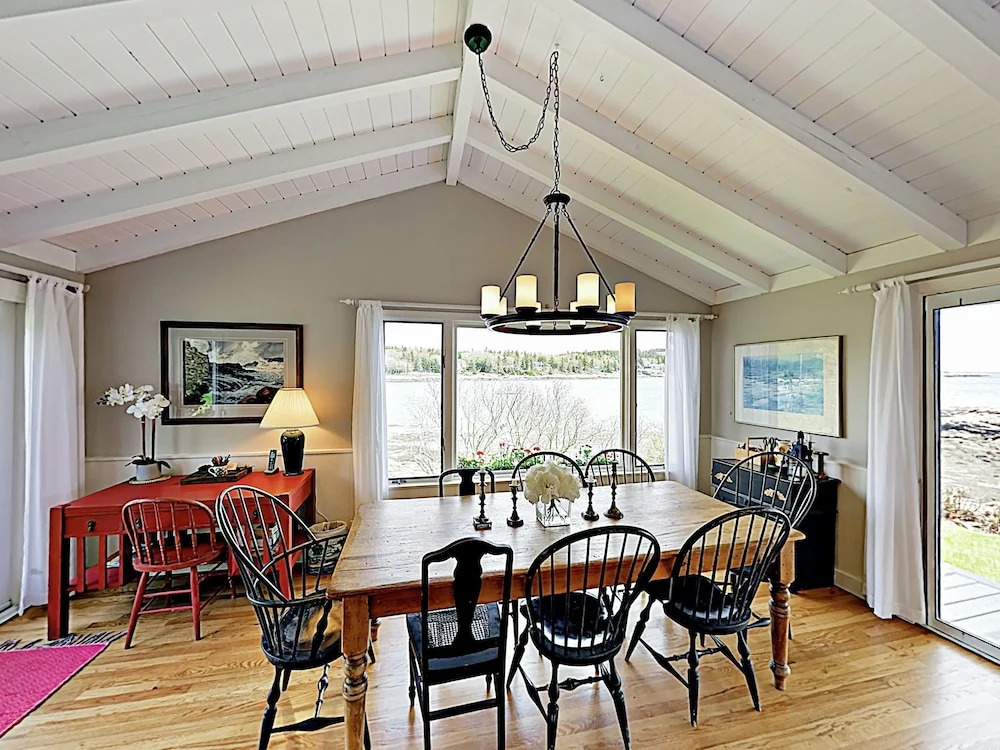 47 South Beach Rd Home
