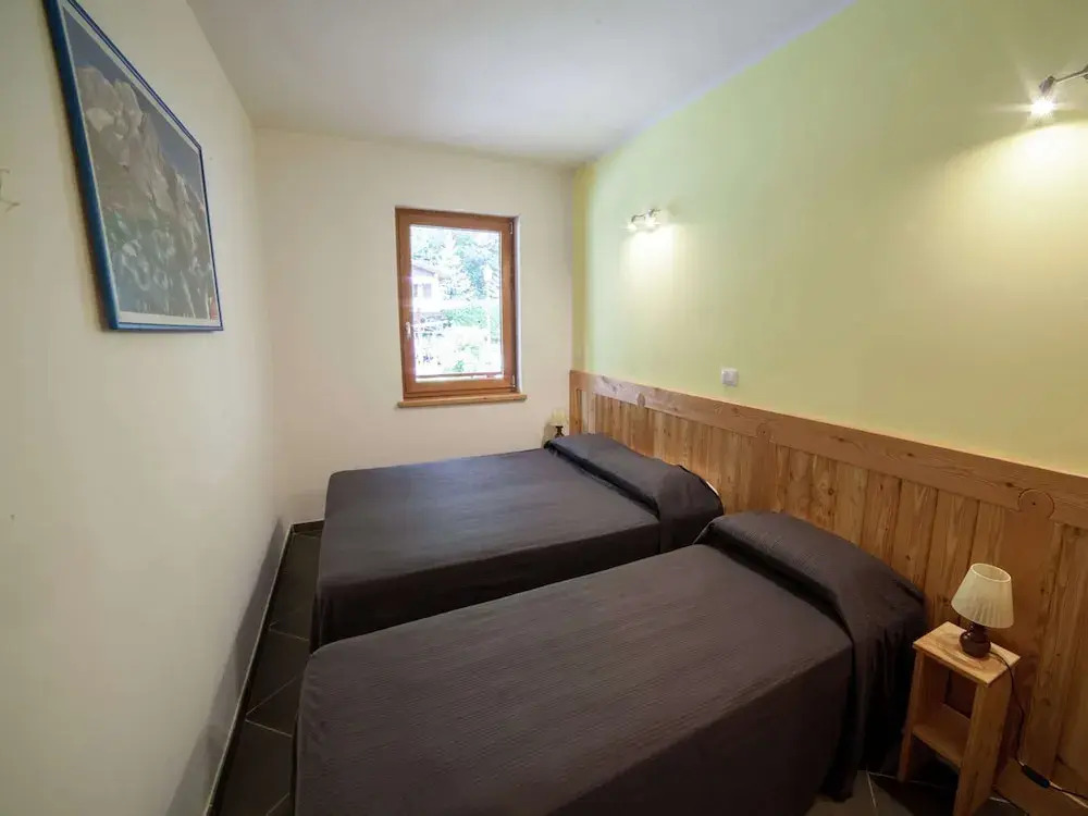 Spacious Apartment in Antey-Saint-André near Ski Lift