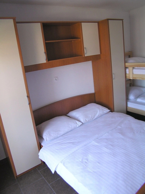 Apartments Huška