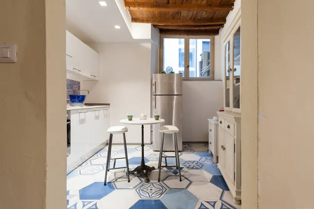 Short-let Florence Charming Suite