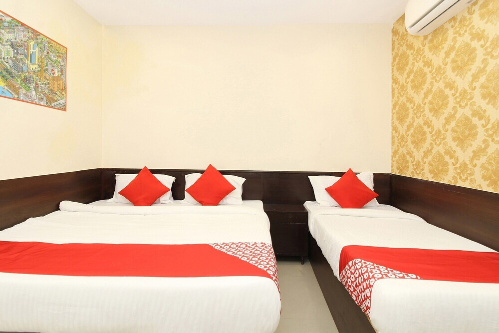 Hotel O Vasundhara Guest House Tankbund