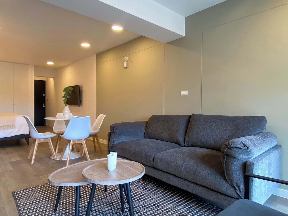w Enchanting Loft w Balcony in Barranco