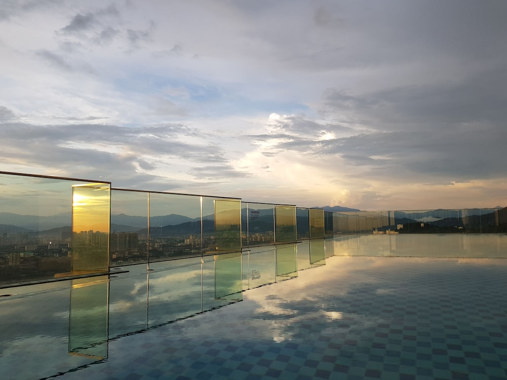EkoCheras Cozy Suite by DreamScape