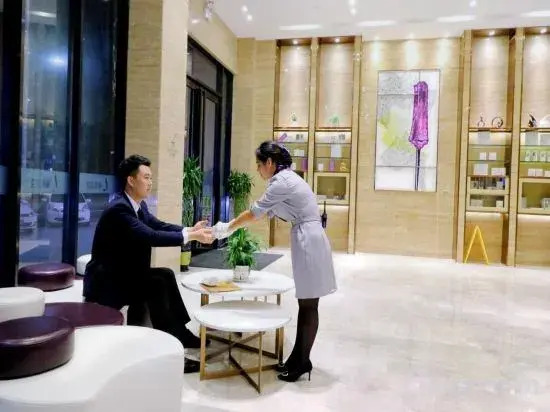 Lavande Hotel (Jiangmen Heshan Dapeng Road)