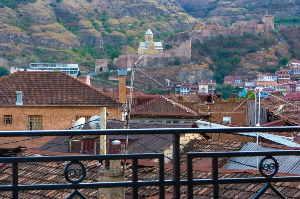 Guest House on Avlabari Street 12