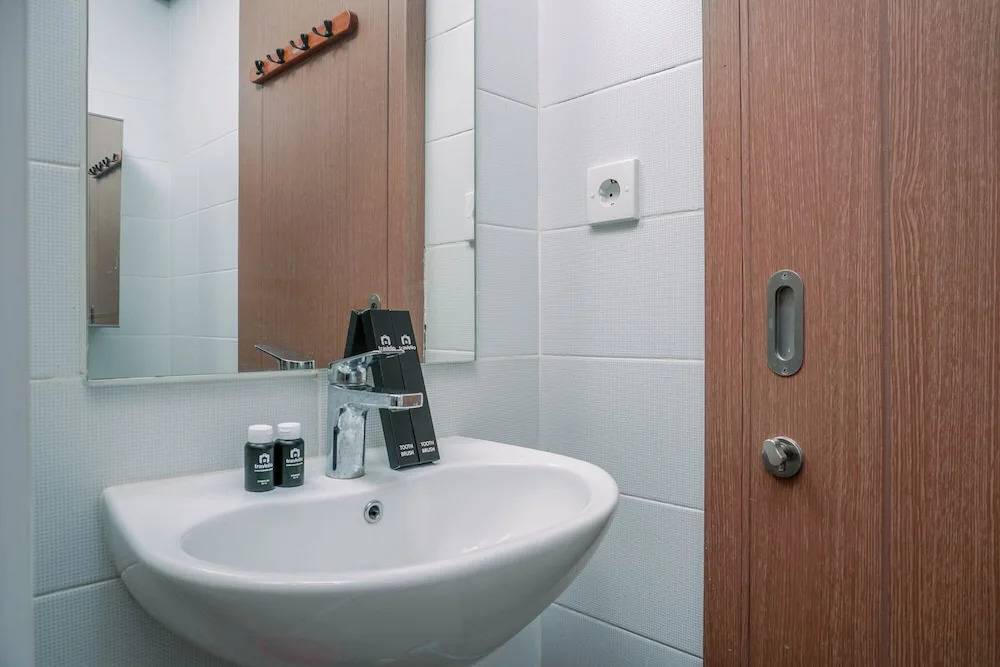 Exclusive 1BR at Puri Orchard Apartment in Strategic Location