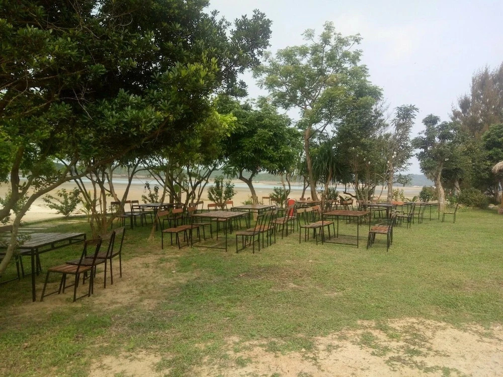 Thuy Hoang Resort
