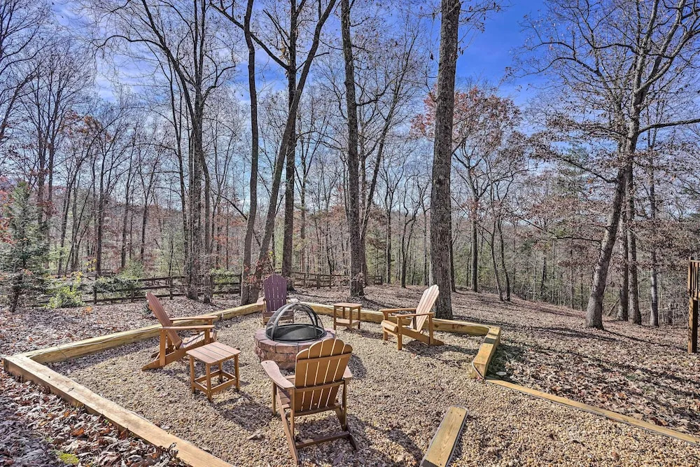 'serenity Cabin' w/ Furnished Deck