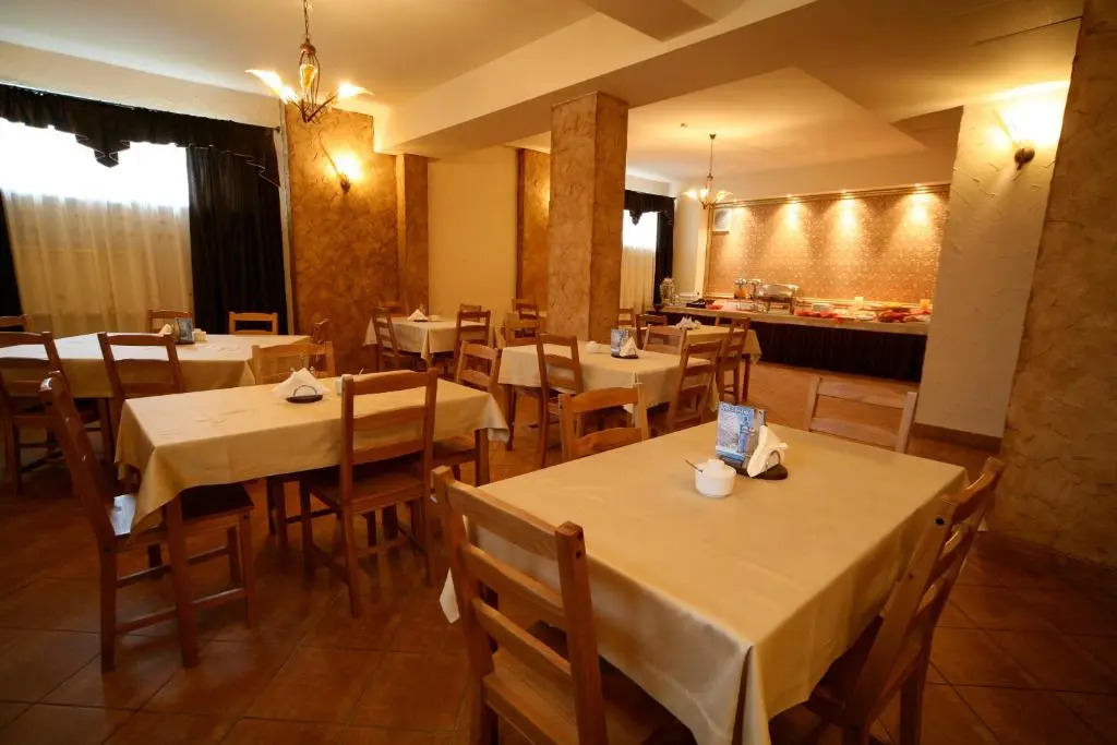 Hotel Seven 7