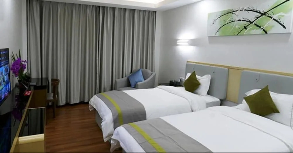 Leisure Inn