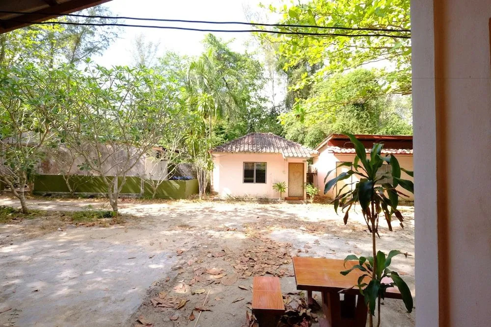 Sangthong Resort