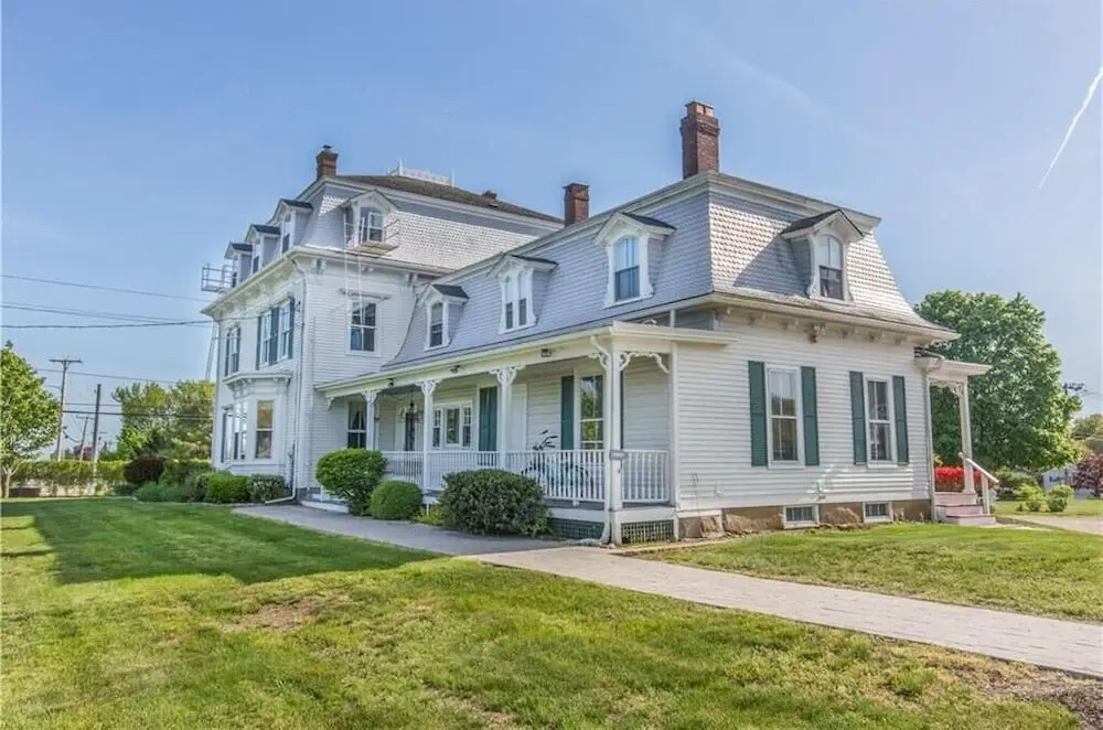 Langworthy Inn