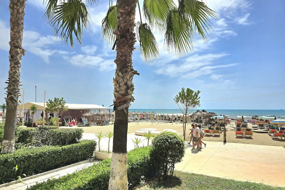 Sea Vista Apartment 158