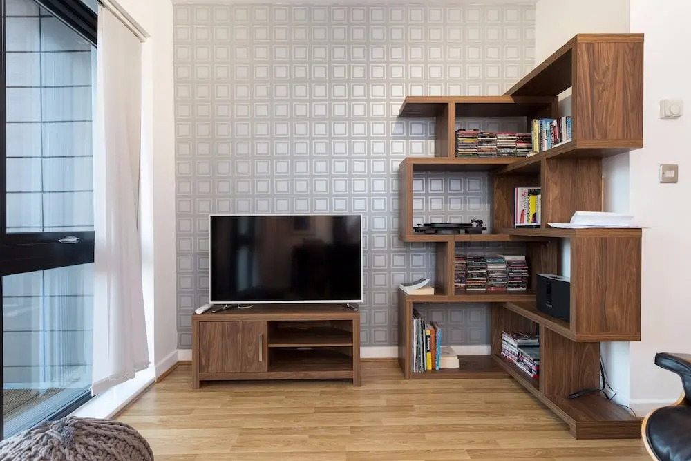 Amazing 1 Bedroom Flat in Bow with Balcony