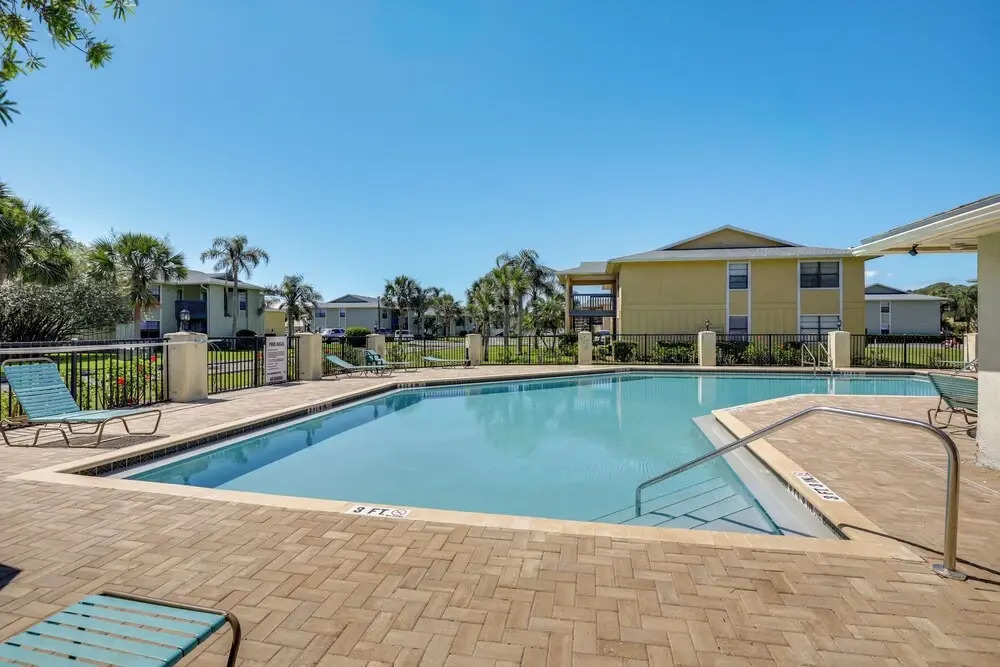 Walk to St Augustine Beach! Condo w/ Pool Access
