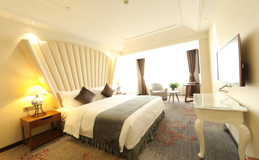 Zhihuitang Fengze Hotel