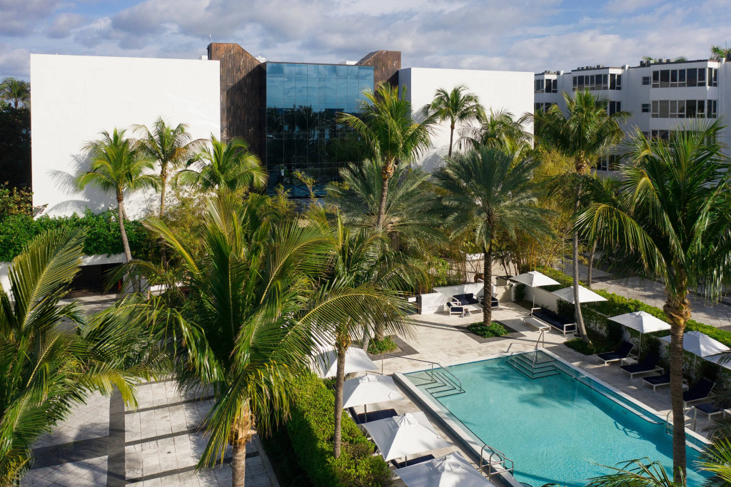 Tideline Palm Beach Ocean Resort and Spa
