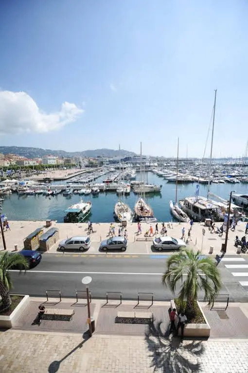 Appartement Cannes avec vue sur le port