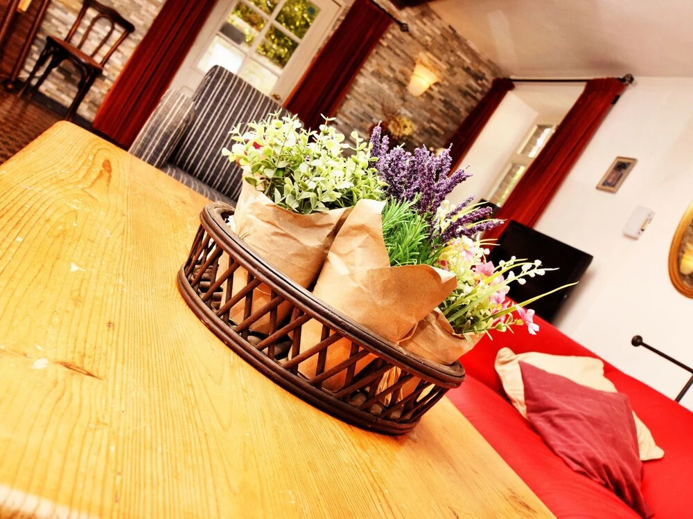 Vintage Holiday Home in Verlaine-Sur-Ourthe with Valley View