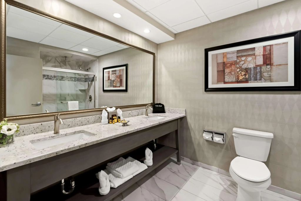 Best Western Plus Concordville Hotel
