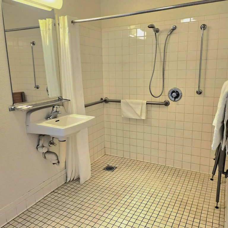 Motel 6-Palm Desert, CA - Palm Springs Area