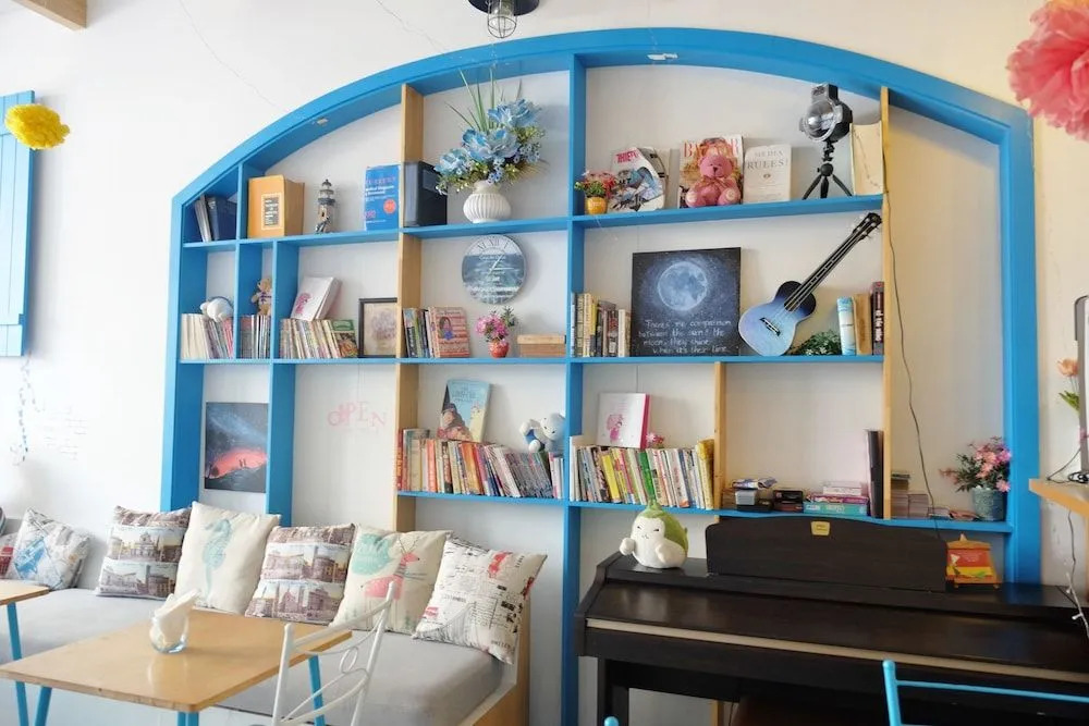 Santorino Coffee & Tea Homestay