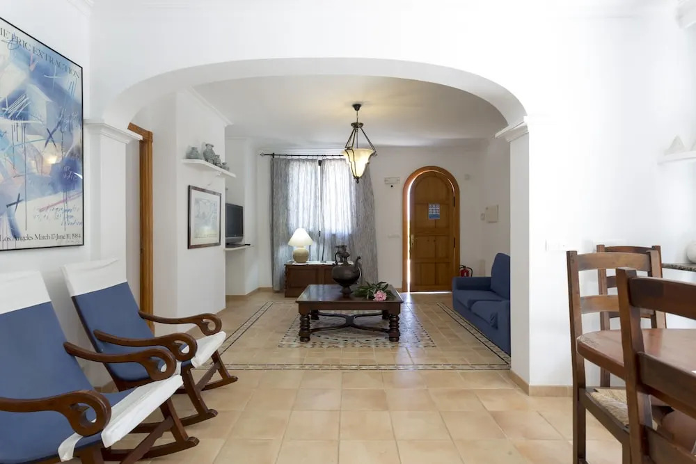 ULLAL - Rural Charm-AGRITOURISM approx 65000 meters PLUS PRIVATE MOUNTAIN villa and Outdoor Adventure Agritourism Apartment EQUIPATED - Private Mountain Path approximately 5 minutes walking from the beach -Ideal for relaxation