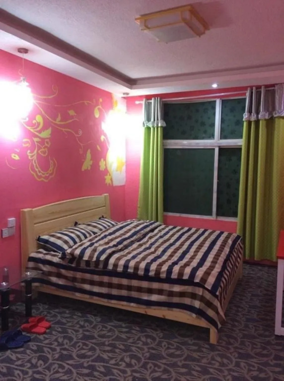 Momo Hotel