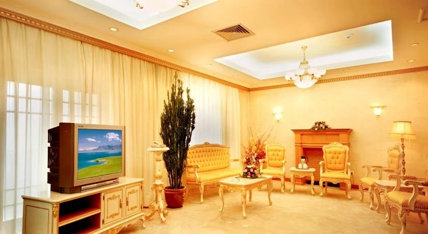 Hami Sunshine Hotel