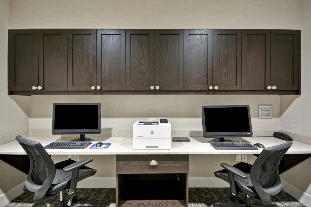 Hampton Inn Livonia Detroit