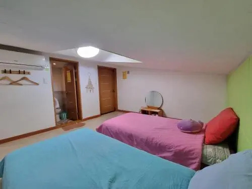 Tongyeong One Guesthouse