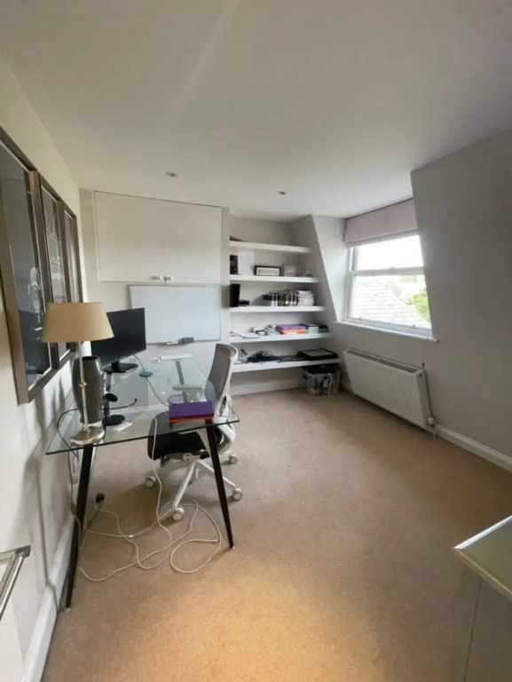 Secluded & Serene 3BD Family Home - Wandsworth!