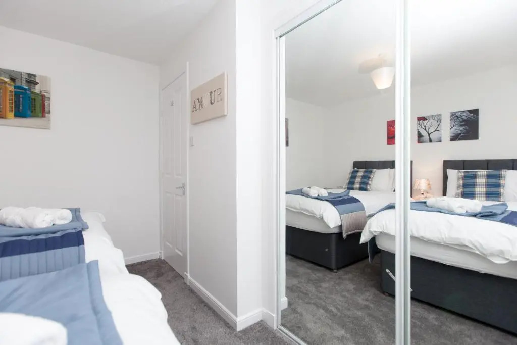 Prime Commuter Executive Apartment Dunfermline