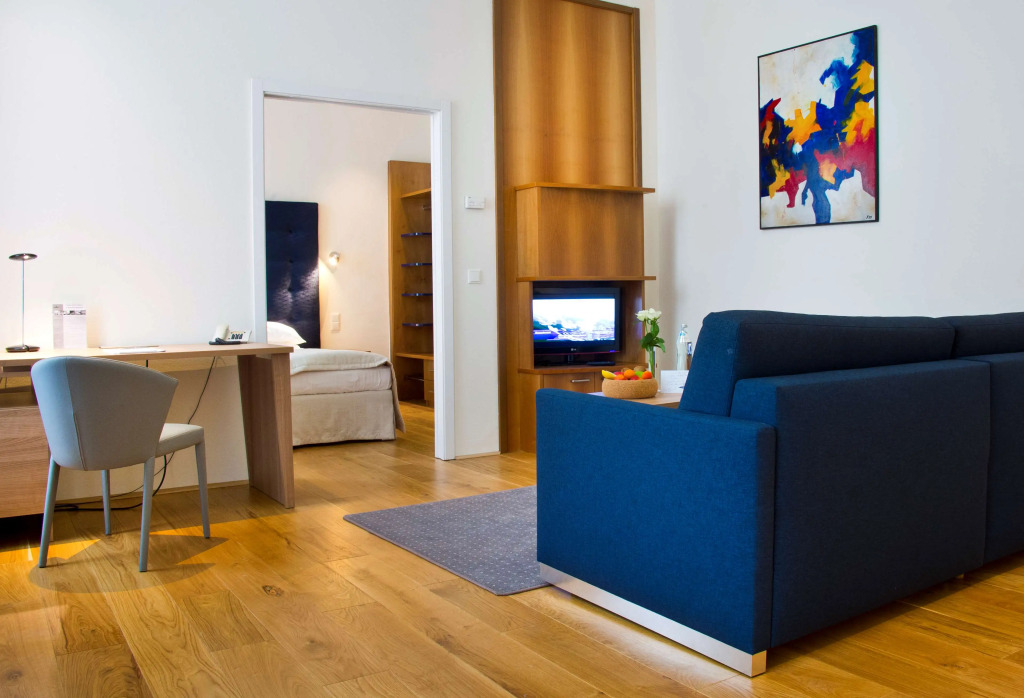 HiLight Suites Hotel