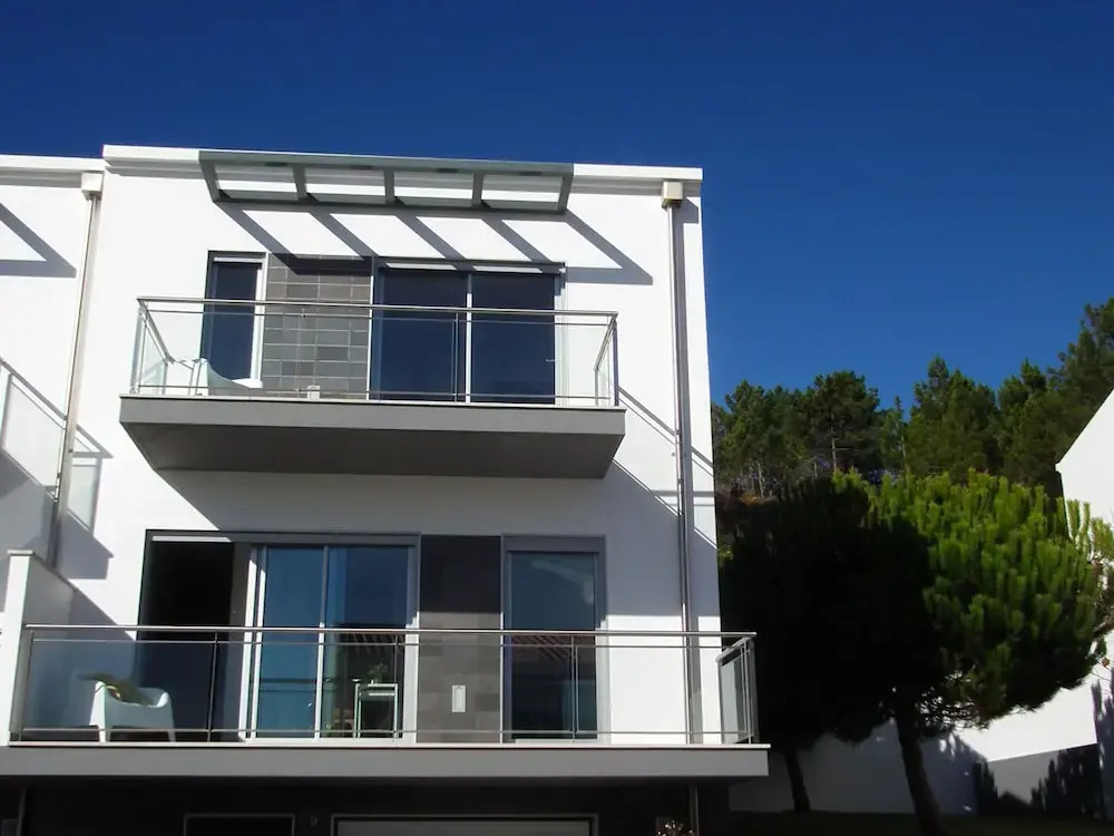 Holiday Home Near Sao Martinho Beach