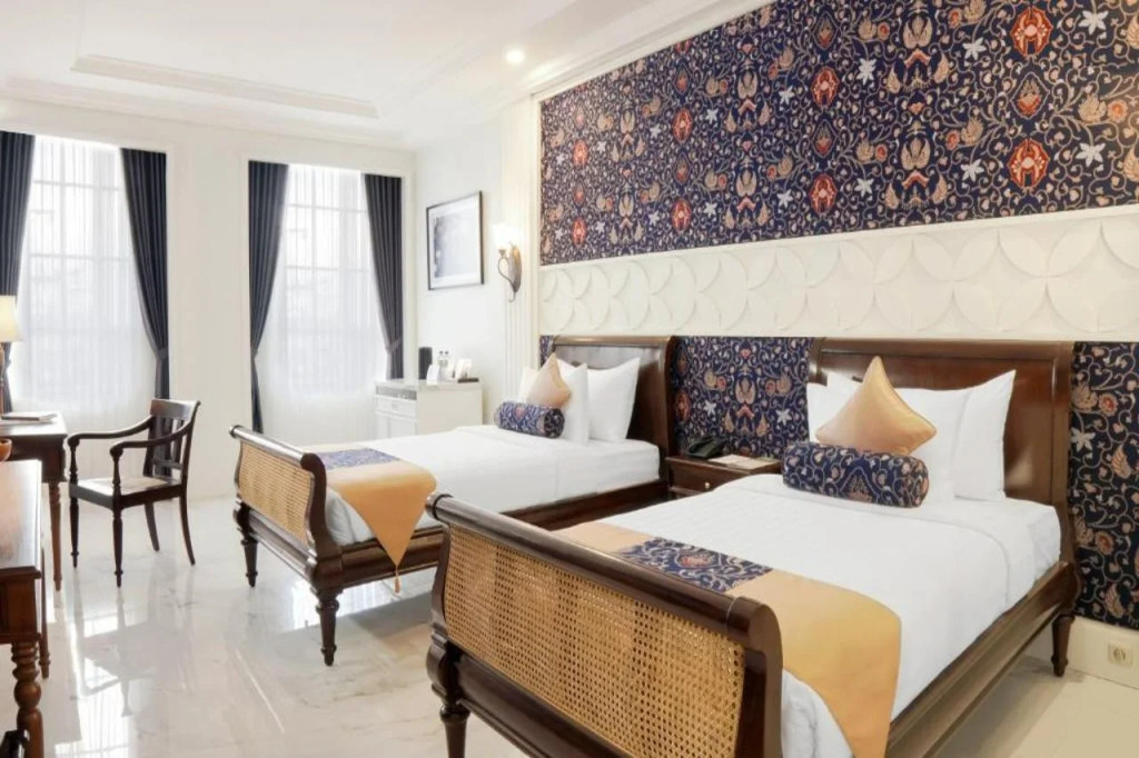 MAHALAYA The Legacy Hotel
