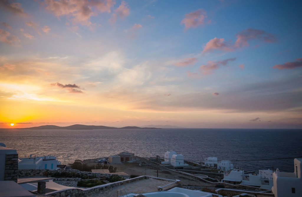 Denia Seaside Villas Mykonos, Private heated pool