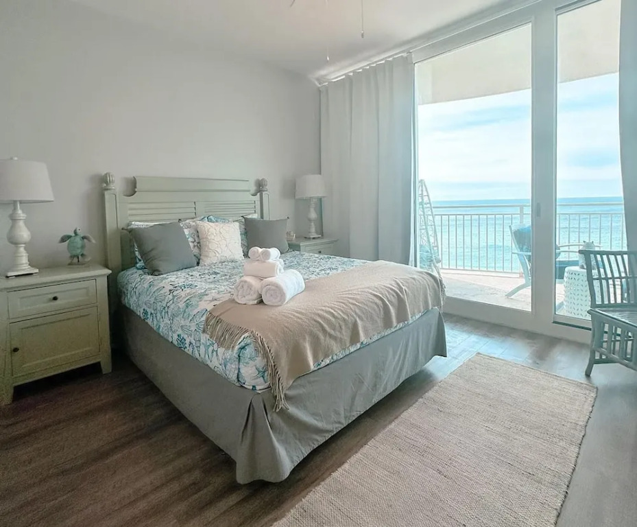 Aqua Resort 903