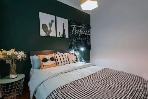 Xi'an Beilin·Yongning Gate· Locals Apartment 00167090