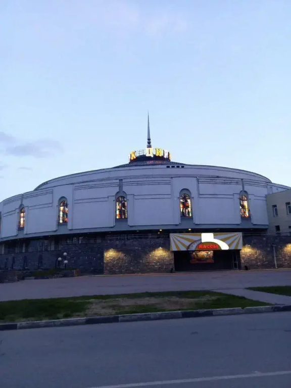 Апартаменты на улице Луначарского, 10/16