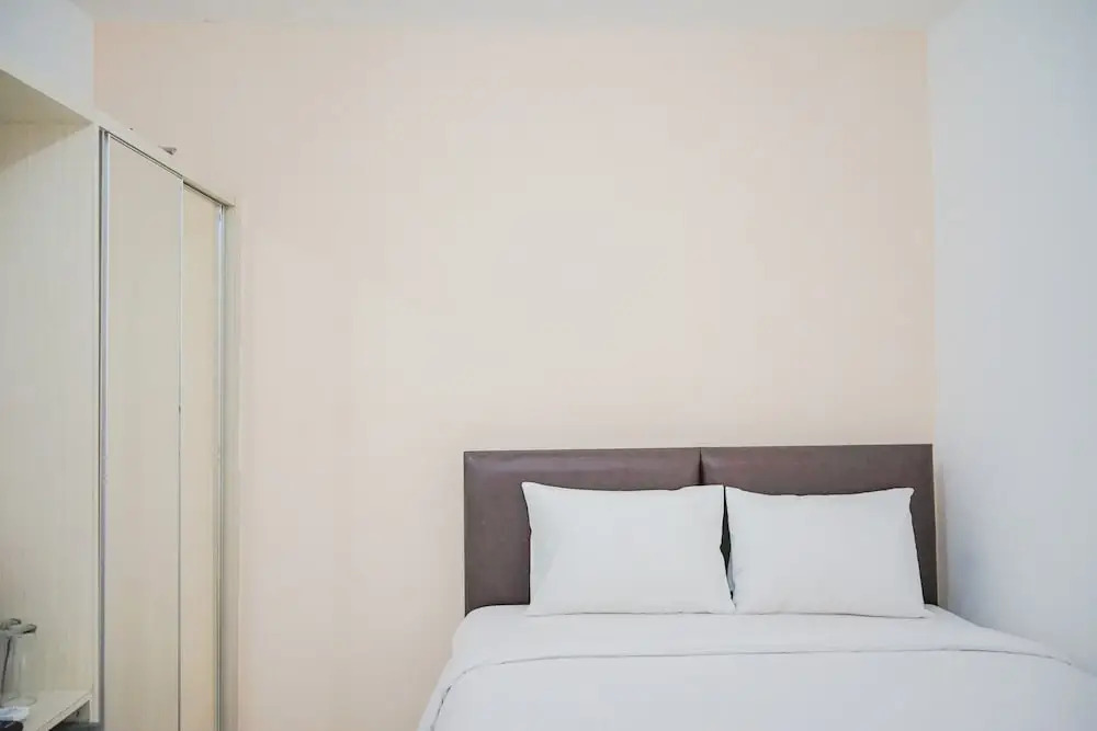 Comfy and Stylish Studio Apartment at Aeropolis Residence 2
